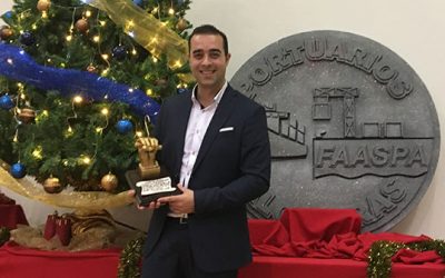 Víctor Jerez recibe el “Estibador de Oro”
